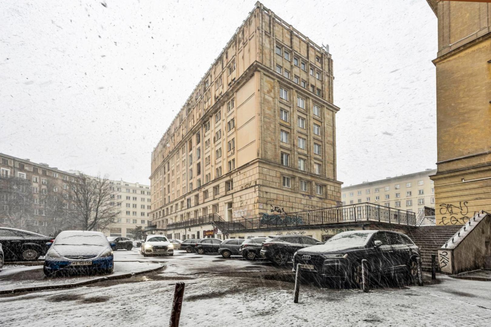 Metro Politechnika 3-Bedroom Apartment Varşova Dış mekan fotoğraf