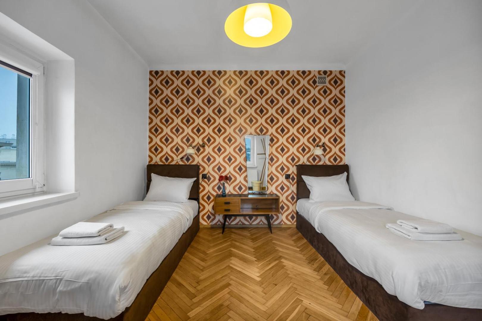 Metro Politechnika 3-Bedroom Apartment Varşova Dış mekan fotoğraf